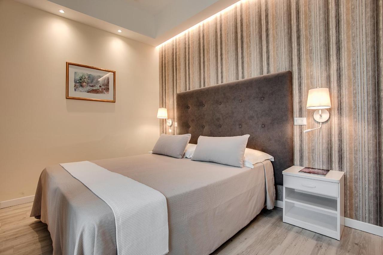 Hotel Internazionale Cesenatico Pokoj fotografie